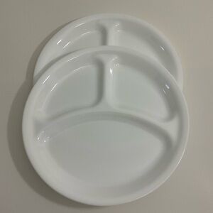 Corelle Vitrelle USA set of 2 divided serving dinner plates